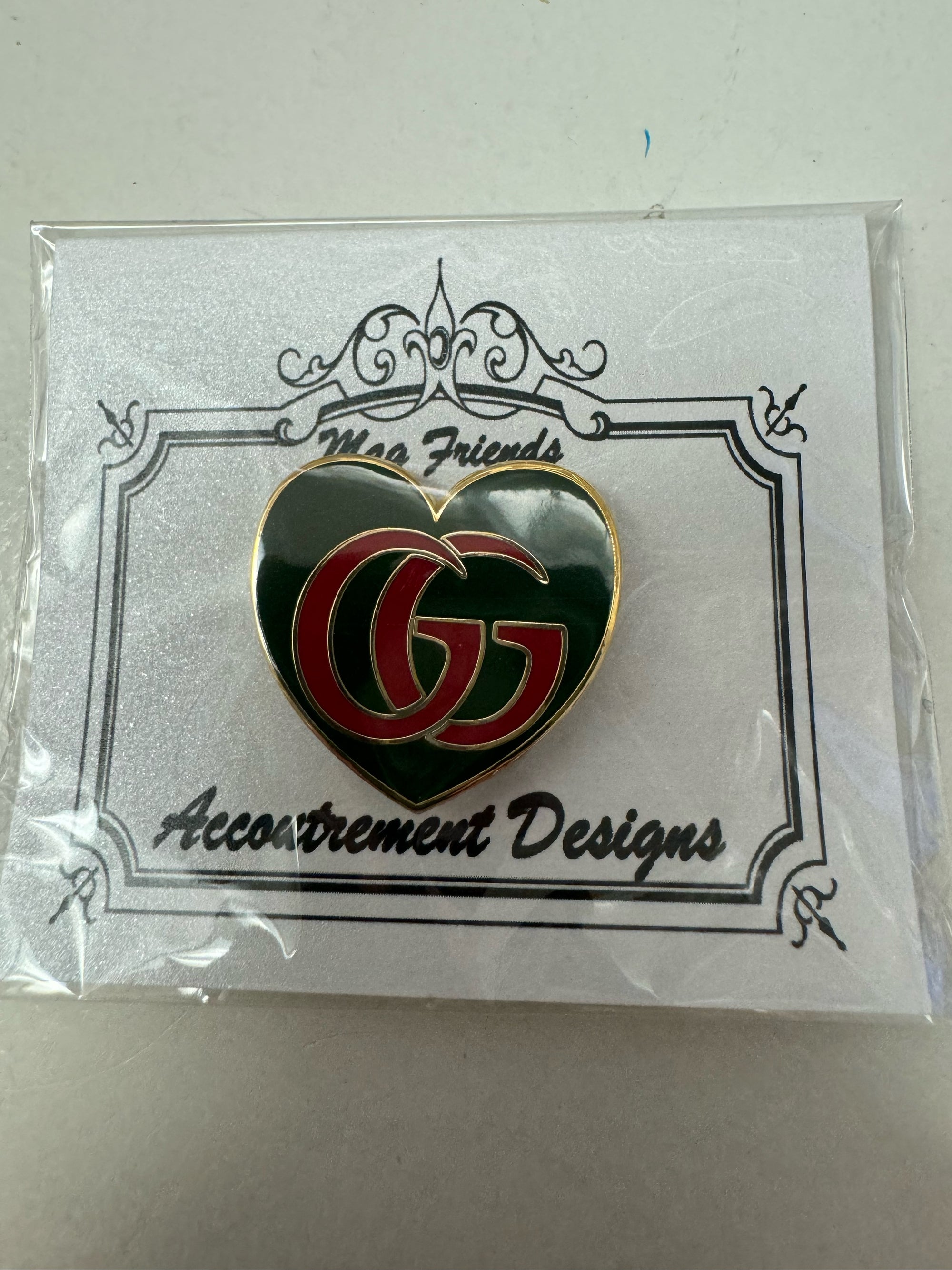 Gucci Style Heart Needleminder - The Flying Needles