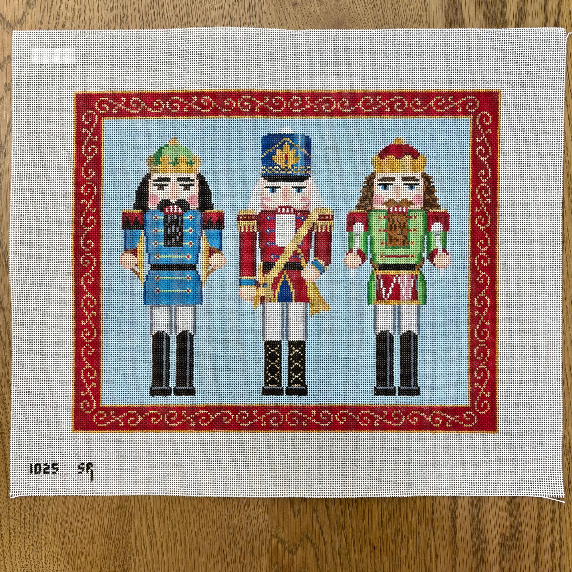 Nutcracker Trio - 13 mesh - The Flying Needles