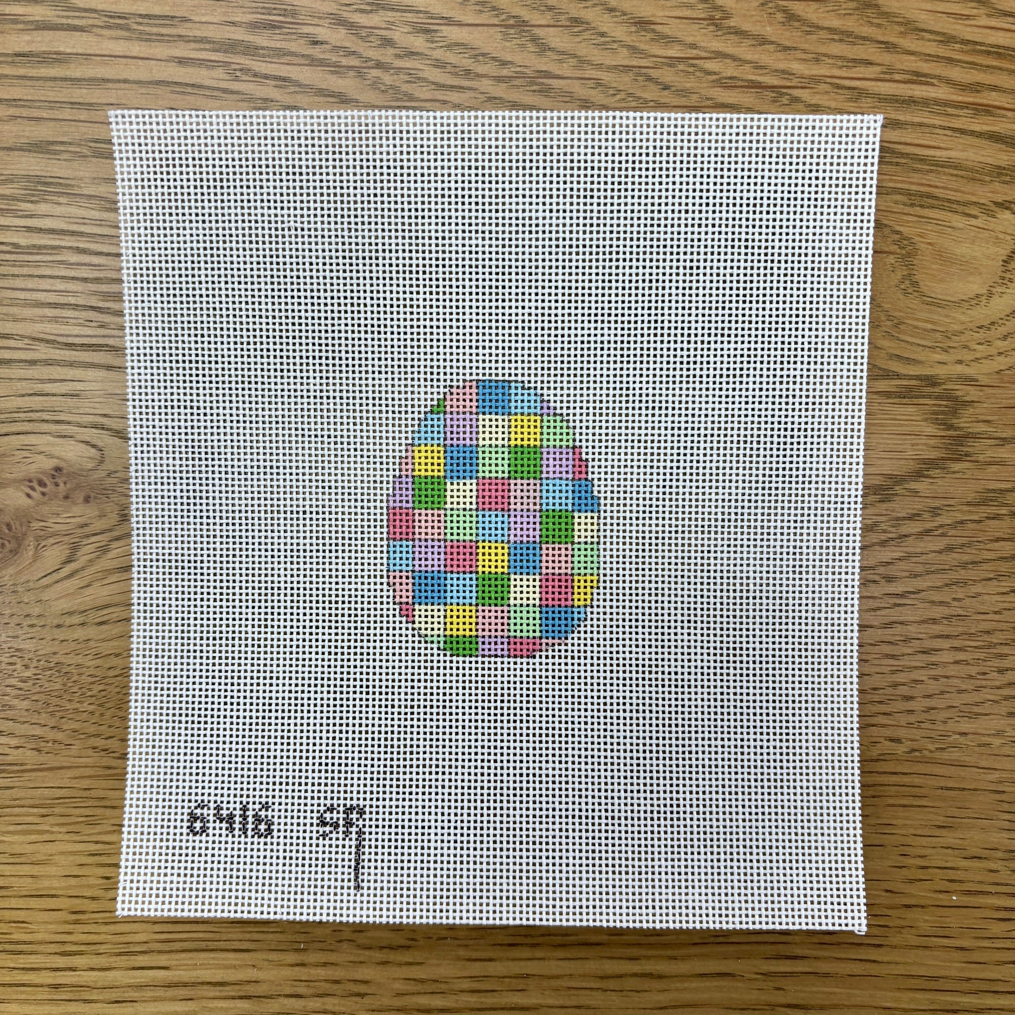 Pastel Checkers, Small Egg - 18 mesh - The Flying Needles