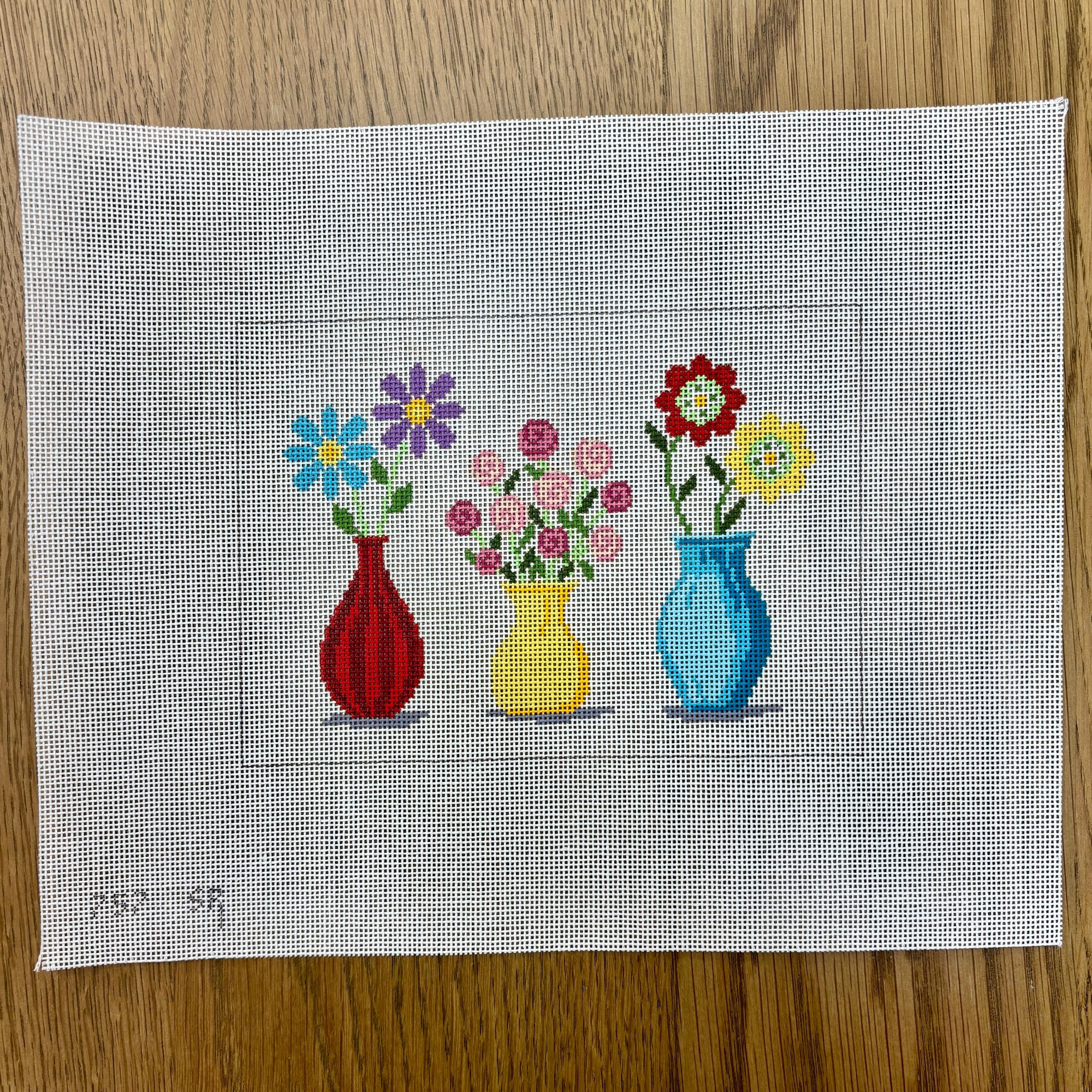 Flower Vases - 18 mesh - The Flying Needles
