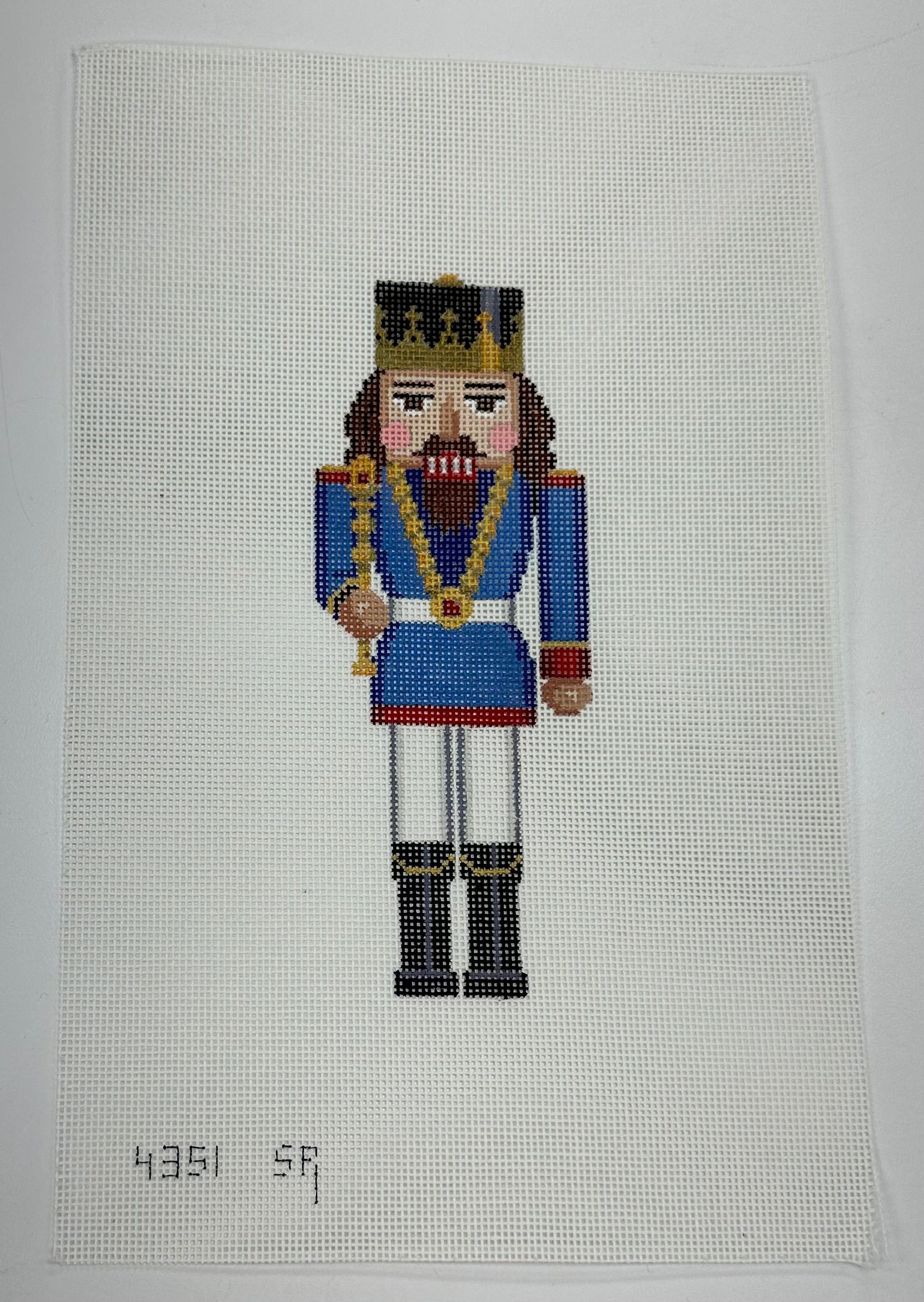Nutcracker, Blue King with Scepter - 18 mesh - The Flying Needles