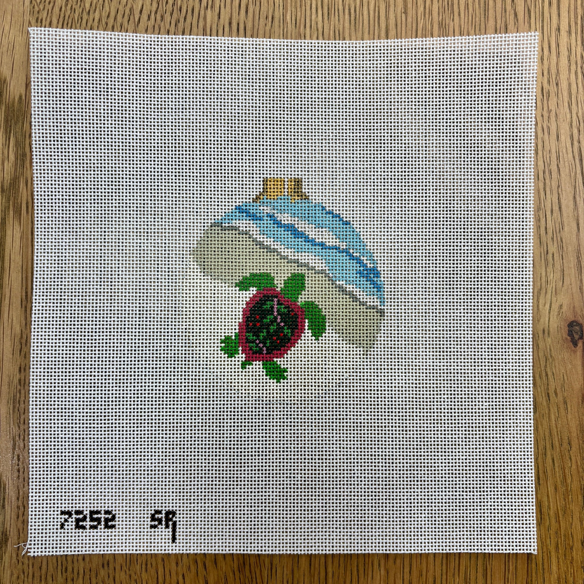 Christmas Turtle, 3.25" Round - The Flying Needles