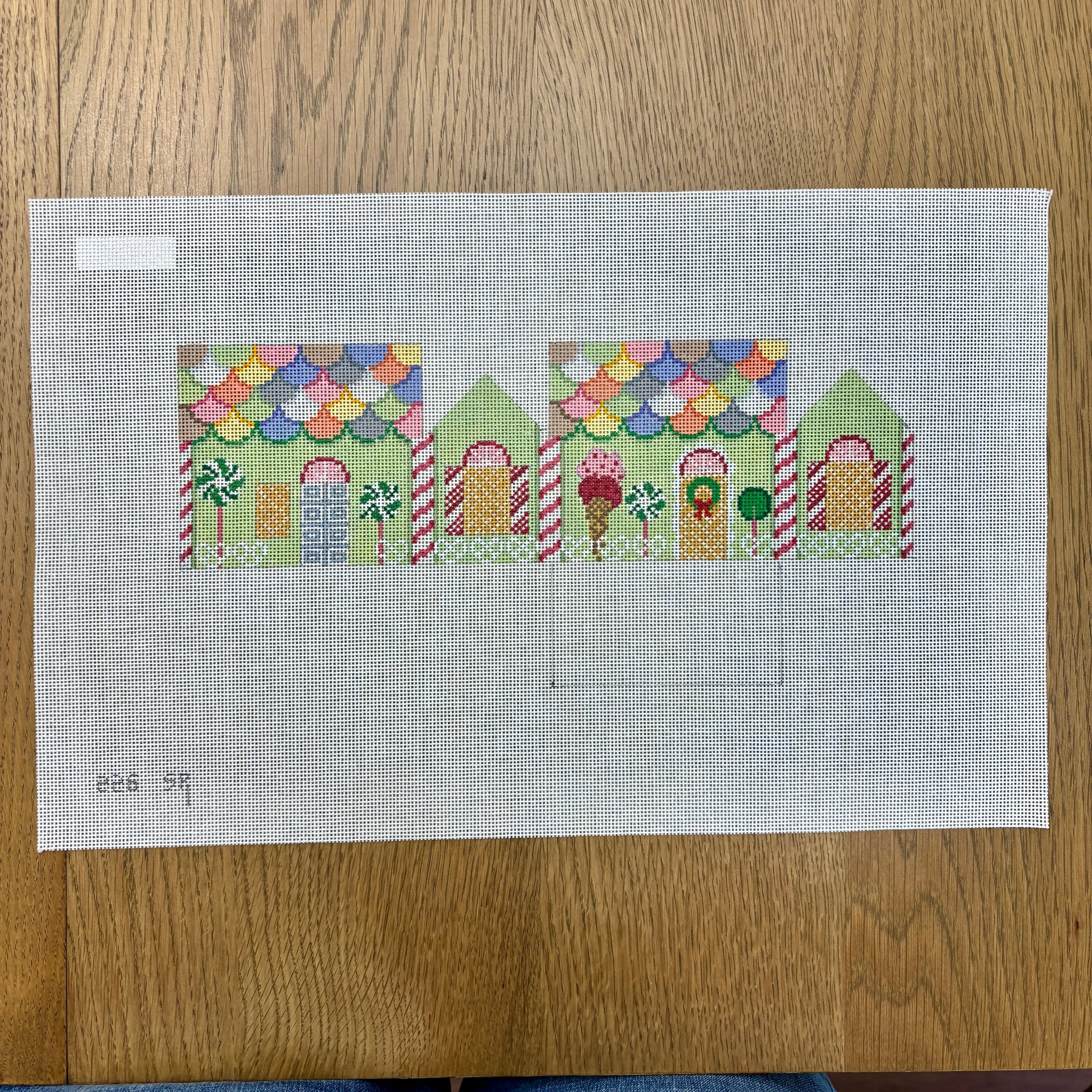Pistachio and Neccos, 3D Gingerbread House - 18 mesh - The Flying Needles