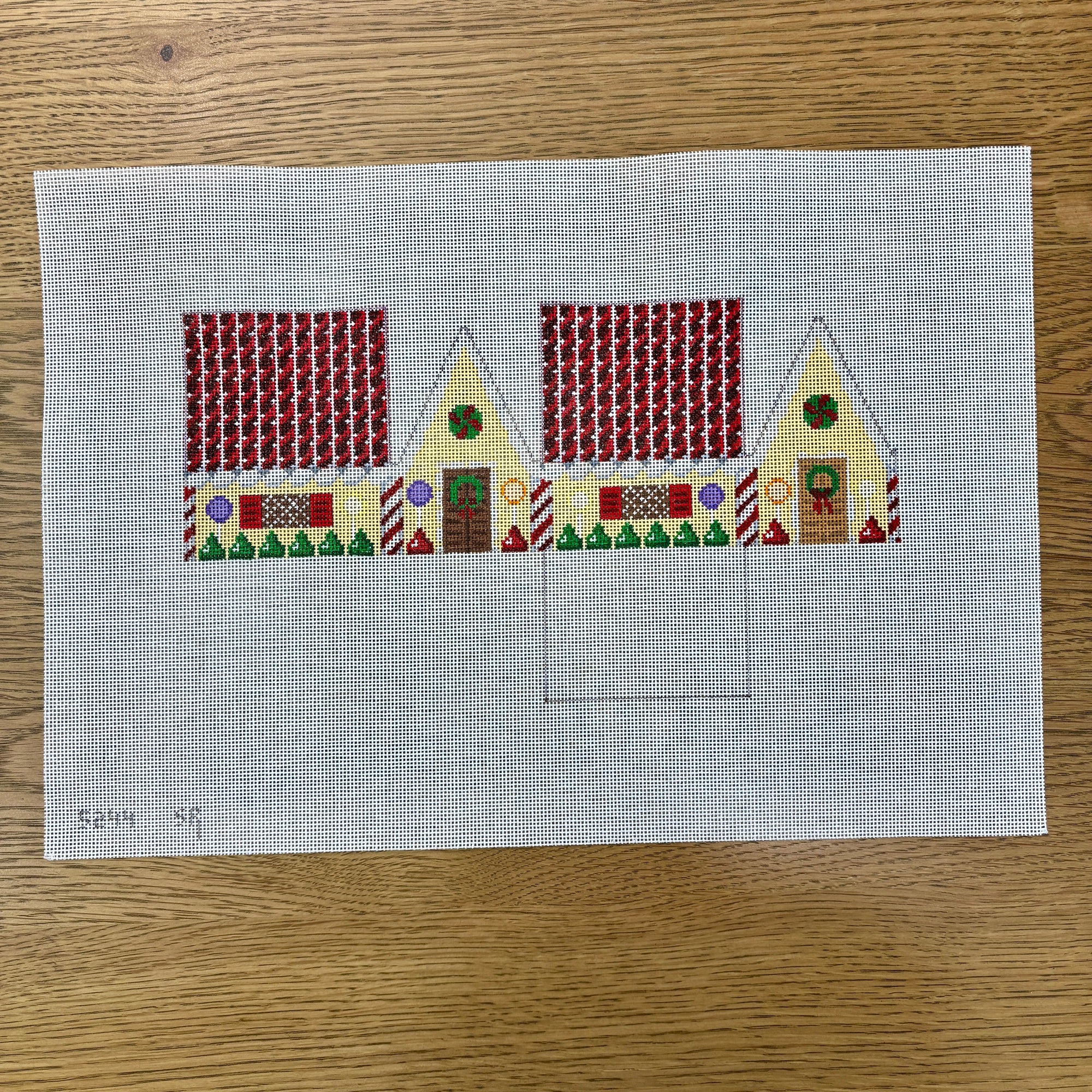 Red Licorice and Chocolate, 3D Gingerbread House - 18 mesh - The Flying Needles