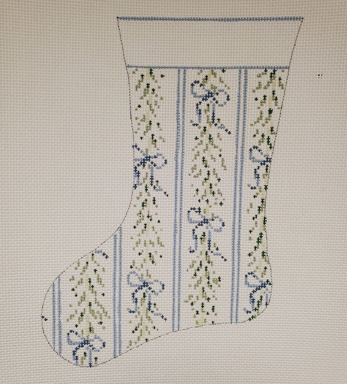 Load image into Gallery viewer, Blue Bow &amp;amp; Garland Mini Sock Plum Stitchery Flying Needles
