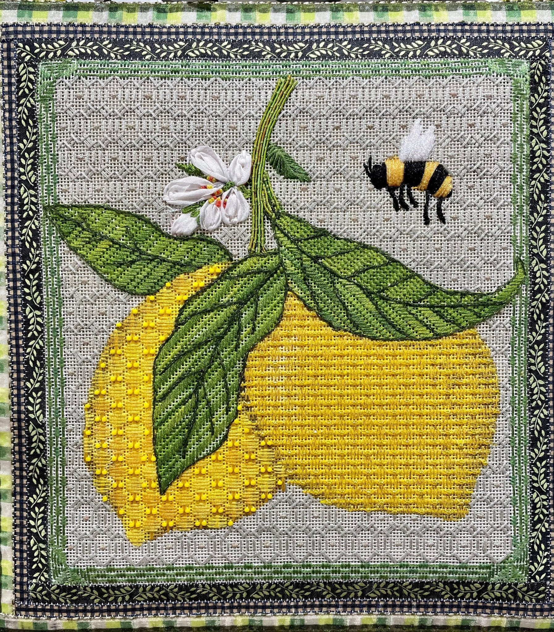 Lemons &amp; Bee Kit - The Flying Needles