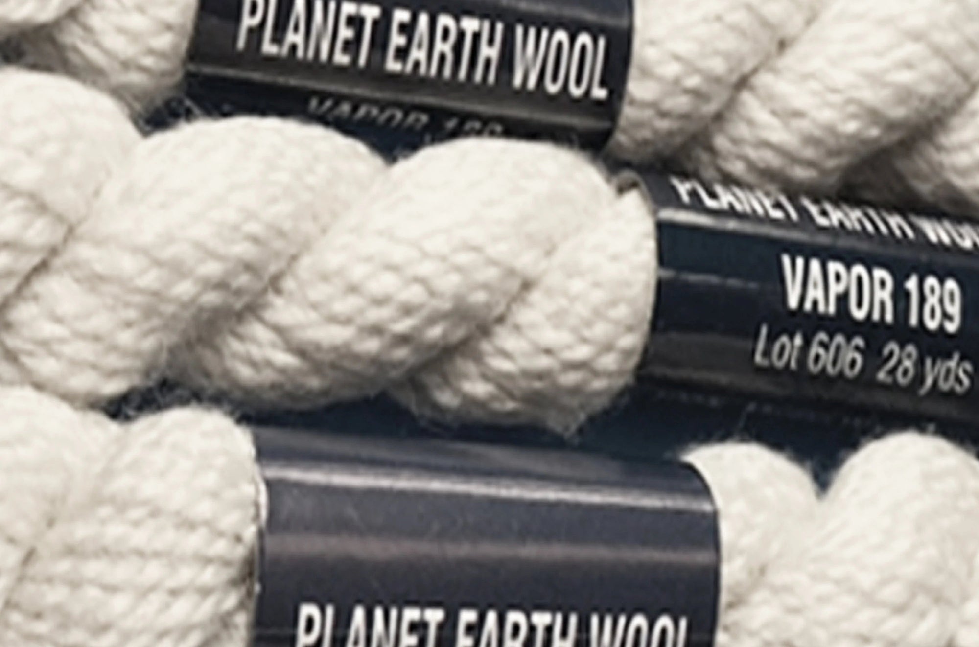 Planet Earth Wool 189 Vapor - The Flying Needles