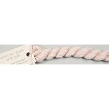 Silk & Ivory 004 Peach - The Flying Needles