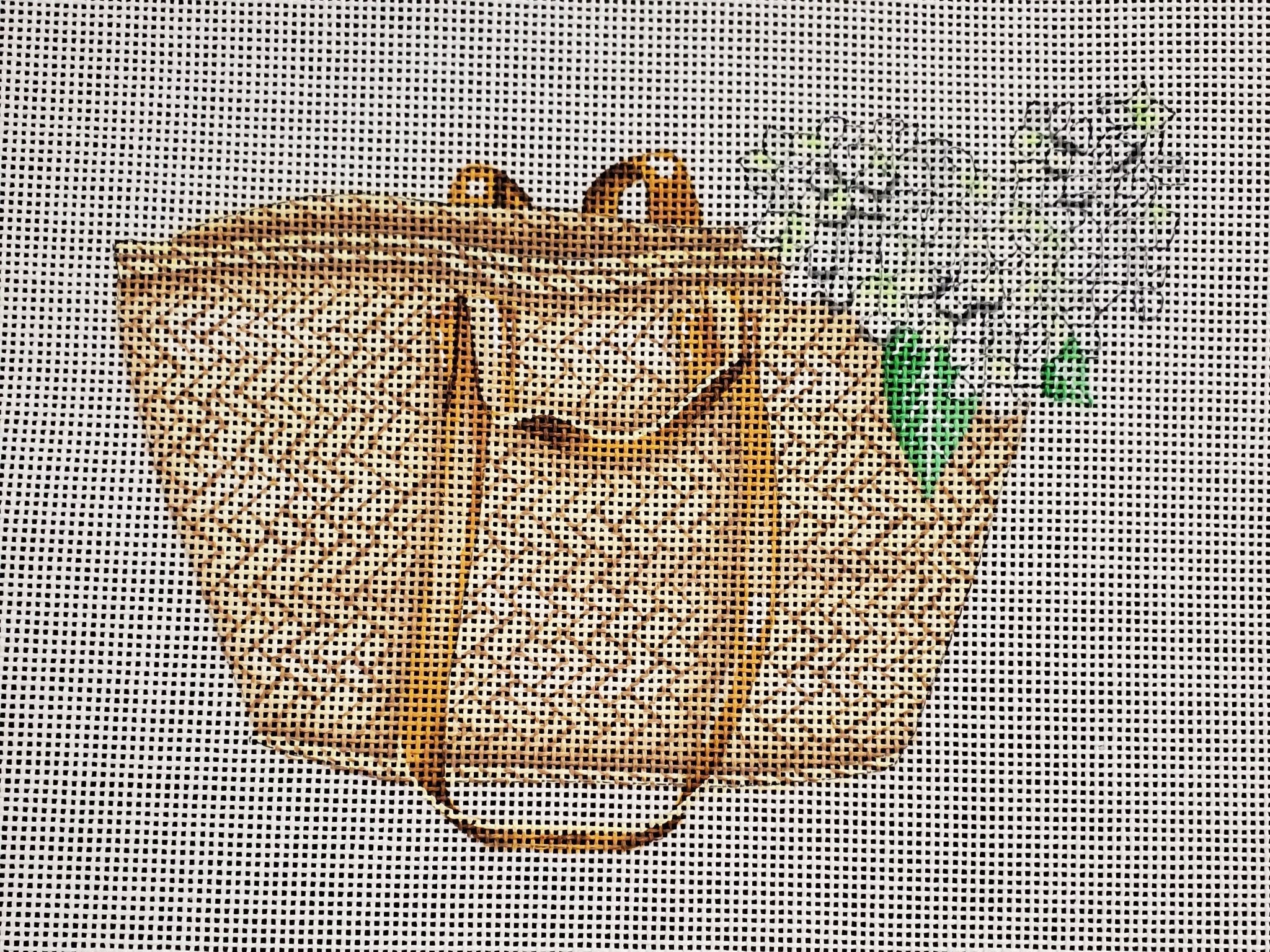 Tote with Hydrangea - The Flying Needles