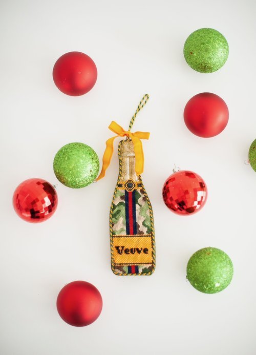 Load image into Gallery viewer, Veuve Bottle - Camo - The Flying Needles
